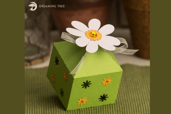 Daisy Favor Box SVG: 3D SVG Objects Review